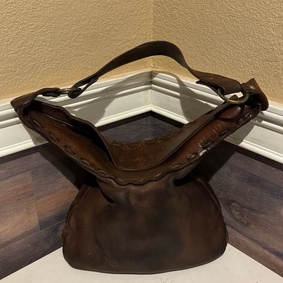 Vintage handmade Leather 70s Bag Fold Over Top Bohemian Metal Hardware - Picture 2 of 7